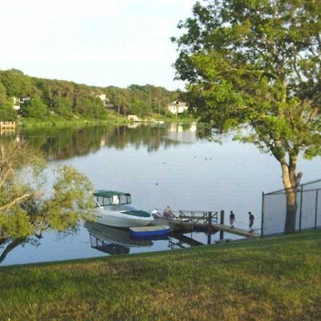 Capewind Waterfront Resort Falmouth Exterior photo